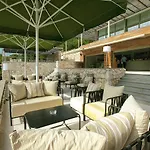 San Nicolas 4*