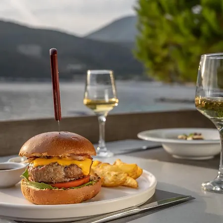 호텔 San Nicolas 미크로스 지알로스